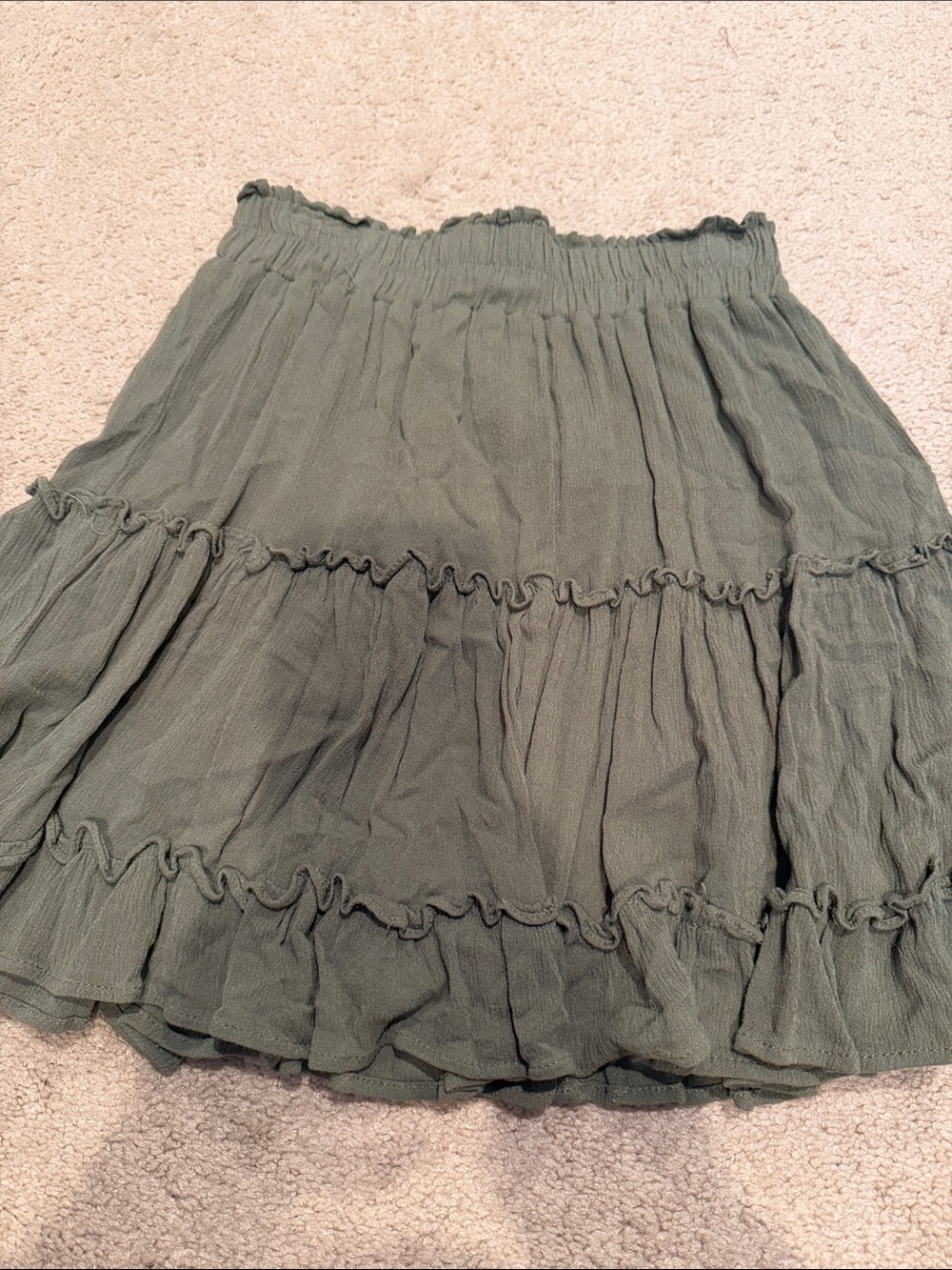 Newbury Kustom Olive Green Tiered Ruffle Skirt sz small